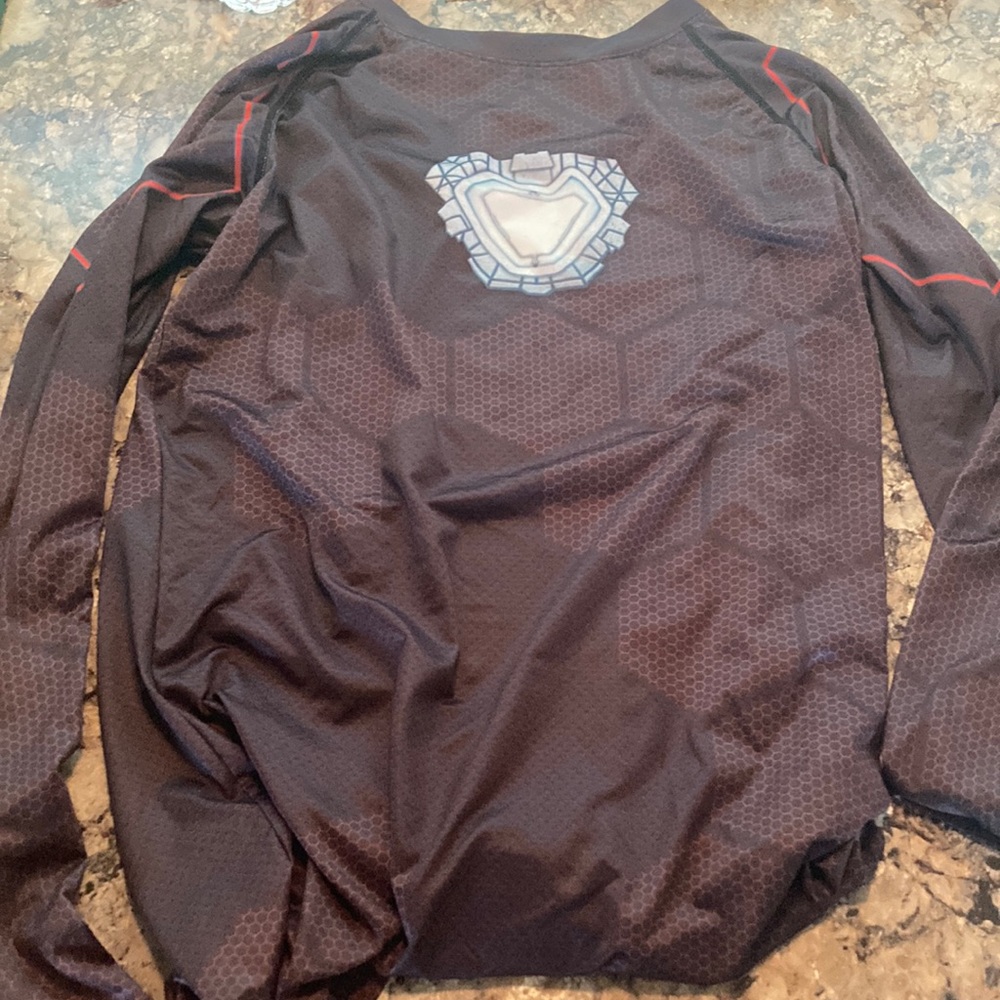 Iron man long sleeve tee